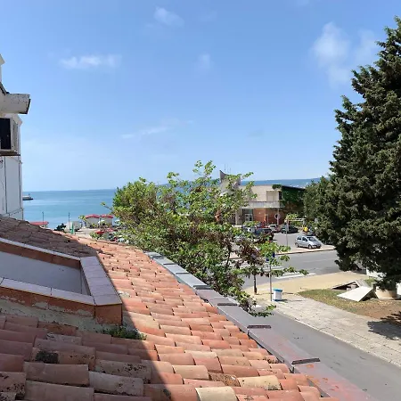 Sea Square