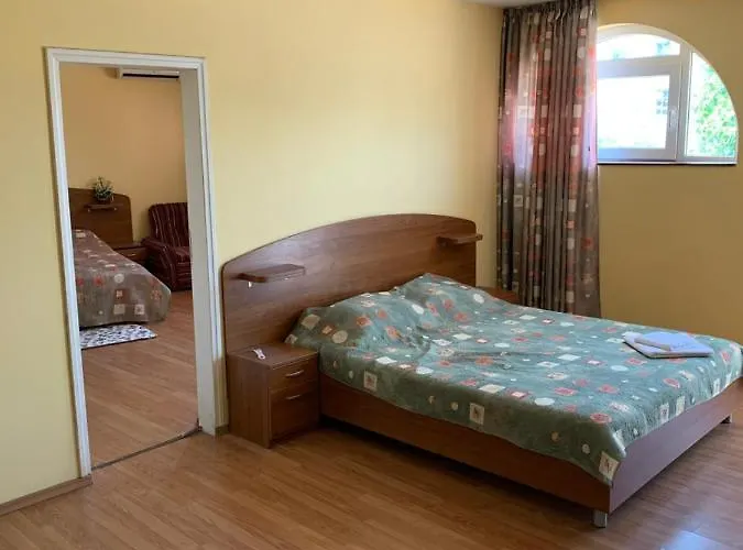 Sea Square Ξενοδοχείο 2*